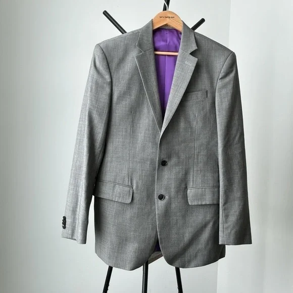 LUXURY Athletic Fit Suit Jacket | Grey Sharkskin | 38R - Picture 2 of 10